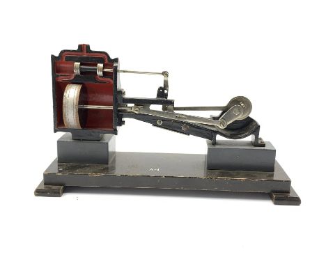  Cut away training model of a stationery engine on wooden base L35cm   - Condition Report 