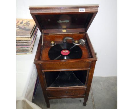 A Silverstone 78's record player
