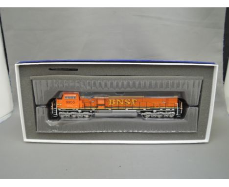 A Genesis HO Scale plastic BNSF diesel locomotive, 9955, boxed