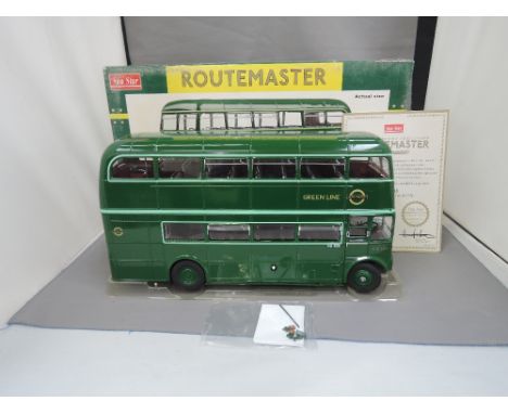 A Sun Star 1:24 scale die-cast, The Greenline Routemaster coach, Limited Edition and boxed