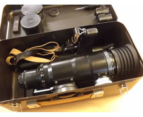 Vintage Zenit-Es Camera, and a further "Photosniper" by the same manufacturer (2) 