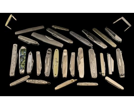A Good Collection of Vintage Locking Pocket Knives. All In Excellent Condition, Various Makers ( 14 ) In Total. Pathfinder, M