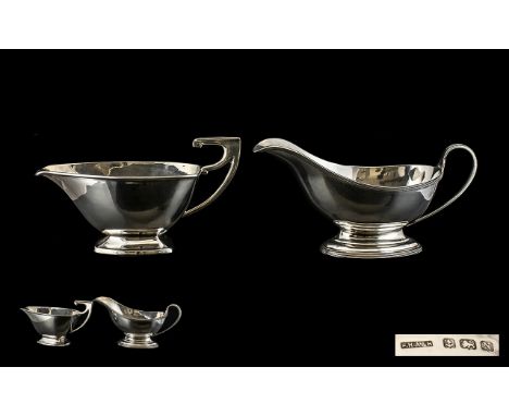 George VI Nice Quality Pair of Silver Sauce Boats ( 2 ) Hallmarks for Birmingham 1945, Makers S.W.S &amp; Company, Also Birmi