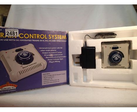 Bachmann controller and transformer, good condition, boxed. UK P&amp;P Group 1 (£16+VAT for the first lot and £2+VAT for subs