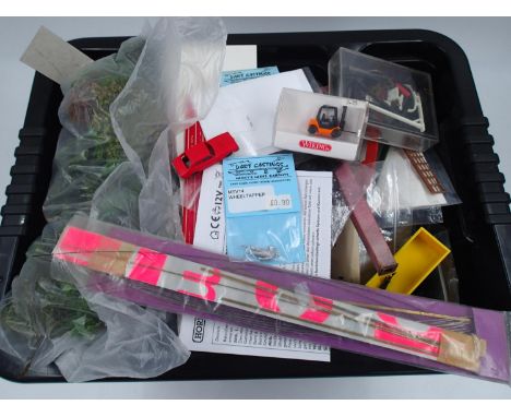 Quantity of model railway accessories to include Wiking, Lima, and Dart Casting. UK P&amp;P Group 3 (£30+VAT for the first lo
