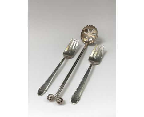 Two American silver forks marked Gorham Sterling, 82.3gmTogether with silver plate sifter spoon by Faviora