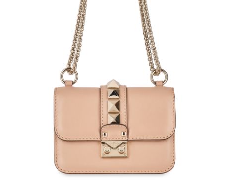 VALENTINO GARAVANI ROCKSTUD LOCK BAGCondition grade A-.17cm long, 12.5cm high. 31cm doubled shoulder strap drop. Nude toned s