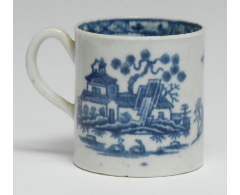 A Worcester Plantation pattern coffee can, printed in underglaze blue with chinoiserie pagodas, fence and birds, loop handle,