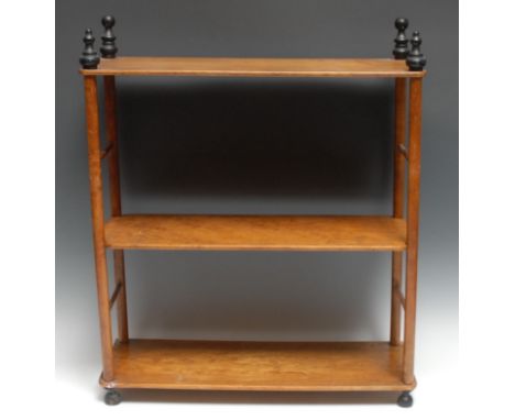 A set of Victorian Patent birch table-top shelves, of Campaign type, incorporating three plateaux, the rounded rectangular to