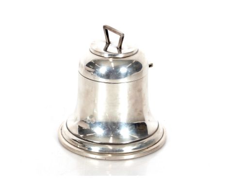 A George V silver bell shaped inkwell, 15cm high,&nbsp;Birmingham 1916