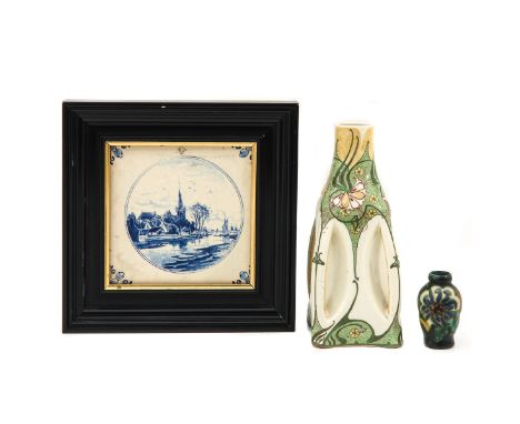 consisting of 2 vases and a tile, incl. South Holland, height 23 cm., hairline