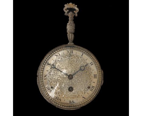composed, with Roman numerals on chapter ring, 10 x 18 x 6 cm.
