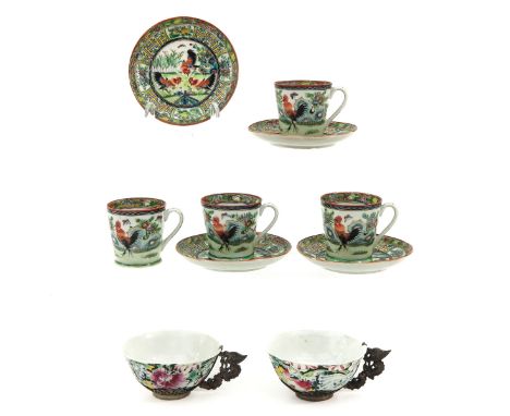 Rooster decor, saucers are 11 cm. in diameter. 