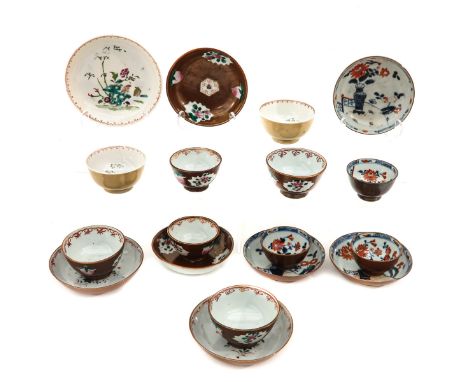 18 pieces, 18th Century, largest saucers are 12 cm. in diameter, chip and hairline.