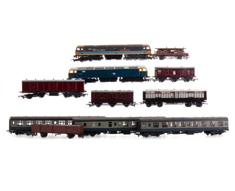 MODEL RAILWAY,five diesel/electric locomotives including Hornby and Lima as well as a Bachmann SPT three-piece set, along wit
