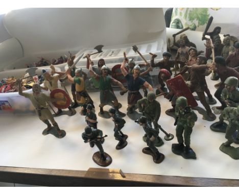 A Collection of Timpo plastic soldiers comprising mounted Indians and mounted crusade knights. Also is a box containing unkno