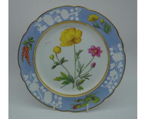 Spode handpainted floral plate pattern no. 2329, 22cm diameter approx.