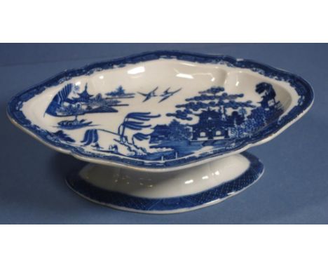 Early Spode blue & white "Willow" comport impressed mark to base, see Drakard & Holdway Spode book page 261, W28.5cm approx