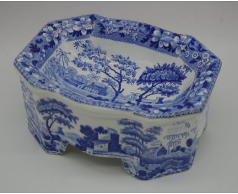 Spode 'Tower' pattern dog trough 18cm x 14cm, 8cm high approx.