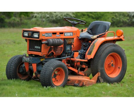 Kubota compact Tractor with PTO driven under cutter deck, in full working order. The tractor comes with a 3 point linkage in 