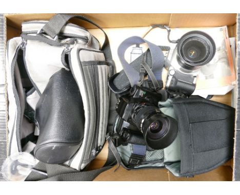 35mm Camera Equipment to include: Canon EOS1000f camera, Minolta Dynax 5 camera , cases, bags etc 