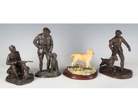 A small group of game hunting related figures and models, including a Border Fine Arts resin model of a Golden Retriever stan