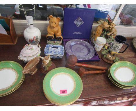 A mixed lot of ceramics and other items to include a boxed Edinburgh Crystal masonic plate, a Wedgwood Beatrix Potter table l