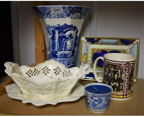 A large Spode Italian pattern blue and white transfer printed tapering hexagonal vase, 27cm; a reproduction Leeds creamware p