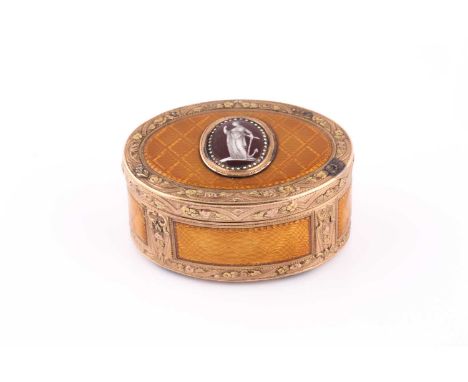 German gold and enamel oval snuff box, possibly Hanau, circa 1780, the cover inset with an oval medallion painted with a figu