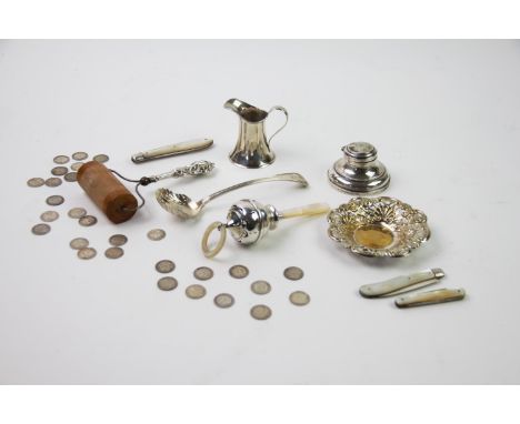 A selection of early 20th century and later silver items, to include an Edwardian silver cream jug, T H Hazlewood &amp; Co, B