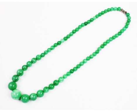 A jade coloured beaded necklace, the single row necklace comprising graduating round polished beads between 7mm diameter and 