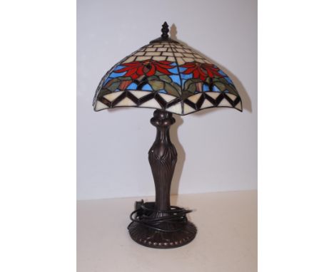 Tiffany Style Table Lamp