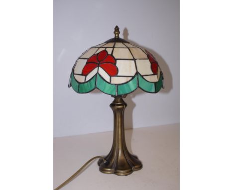 Tiffany Style Table Lamp