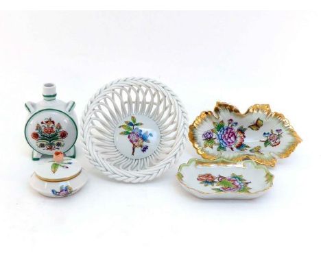 Five small ceramic items comprising four Herend pieces, being two pin trays, a circular box with tulip finial and a woven bas