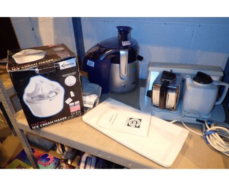 Retro goblin teasmaid Breville juice fountain remington gourmet steaming brush and a Delta ice cream maker  CONDITION REPORT: