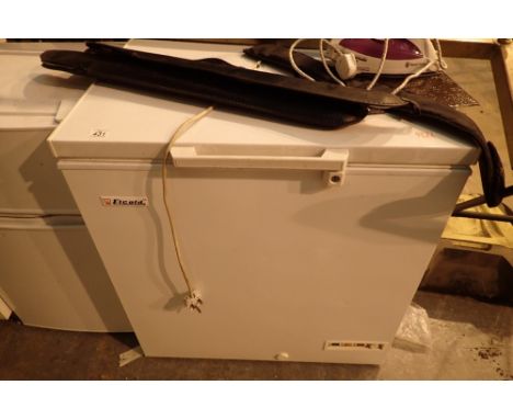 Elcold Danish chest freezer HFL230 DK9500 CONDITION REPORT: All electrical items in this lot have been PAT tested for safety 