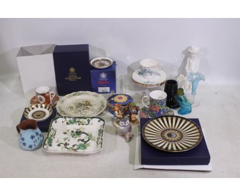 Lladro, Goebel, Royal Worcester, Spode, Royal Doulton, Other - Mixed ceramics to include a Lladro 'Lucky Owl'. Two Goebel fig