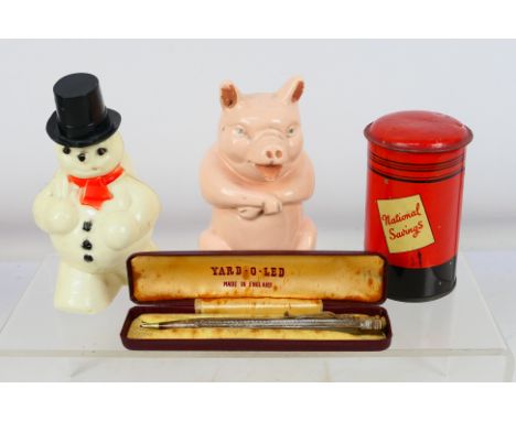 Lot to include a Yard O Led silver propelling pencil with engine turned decoration, contained in original presentation case, 