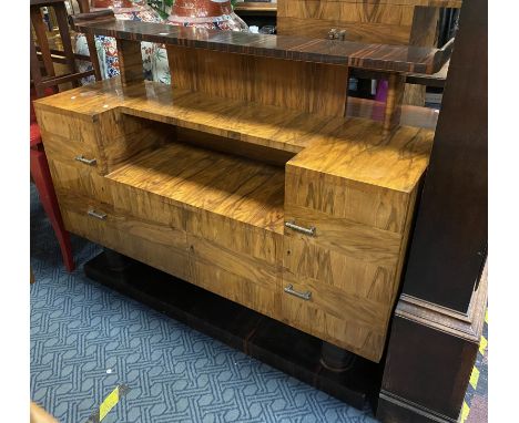 VINTAGE ART DECO SIDEBOARD