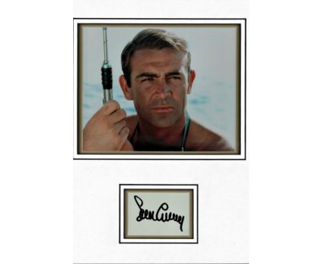 Sean Connery signed autograph presentation. High quality professionally mounted 16x13 inch overall sized display. 3D double m