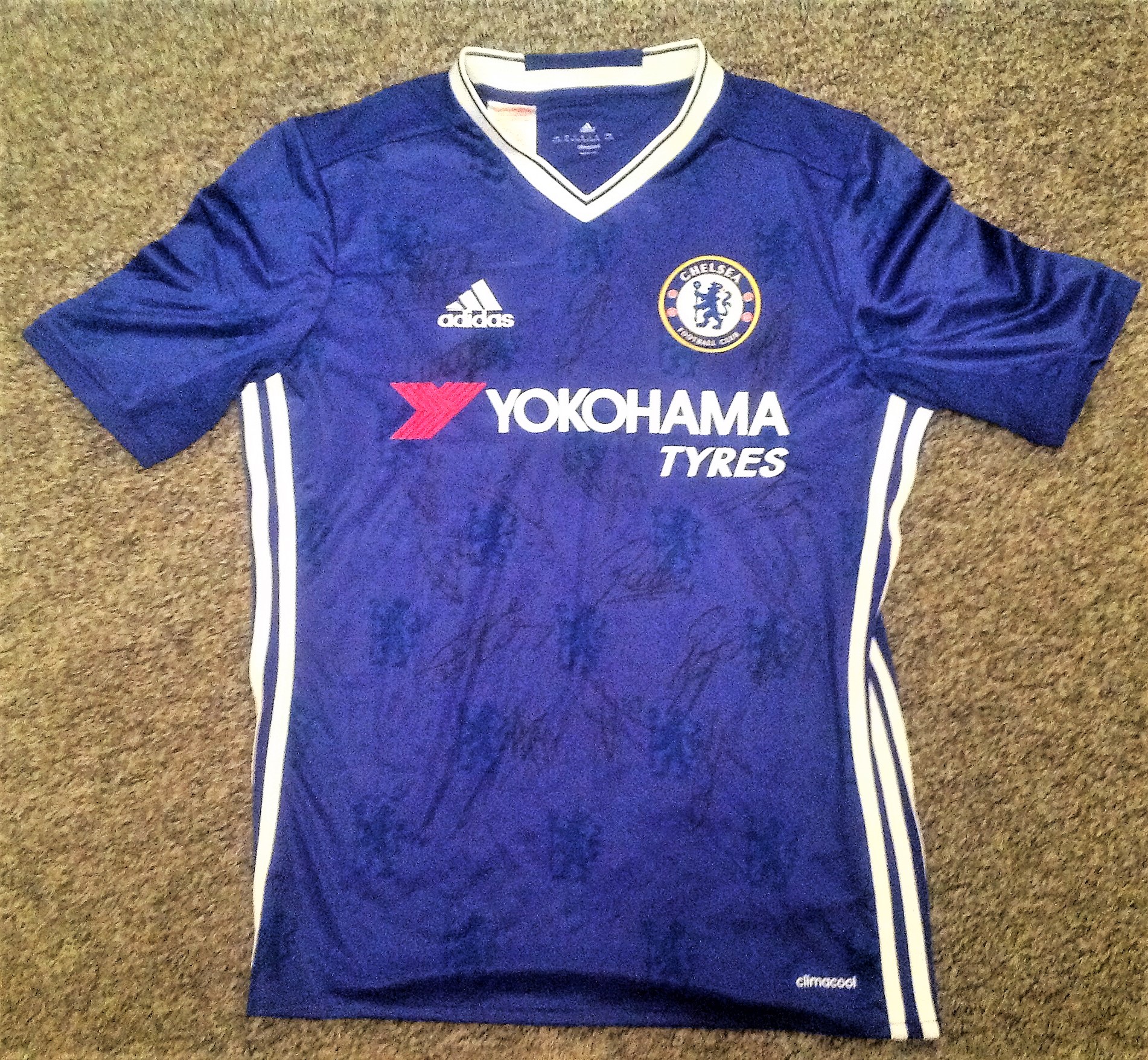 Football Chelsea Signed Replica Home Shirt Signed By 17 Current And