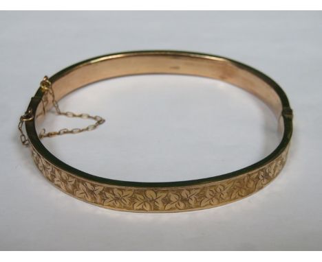9ct GOLD SNAP BANGLE 