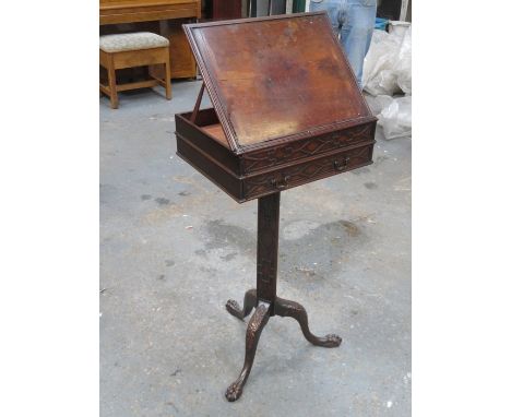 ANTIQUE MAHOGANY READING STAND ON TRIPOD SUPPORTS 