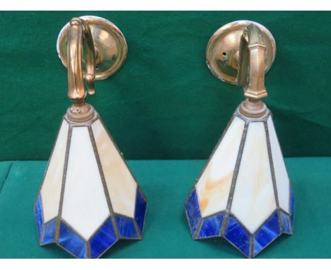 PAIR OF TIFFANY STYLE WALL SCONCES LIGHT FITTINGS  