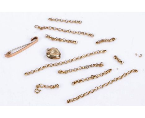 9 carat gold chain link bracelet , 3.7 grams, AF together with 9 carat gild stick pin and a heart locket (3)
