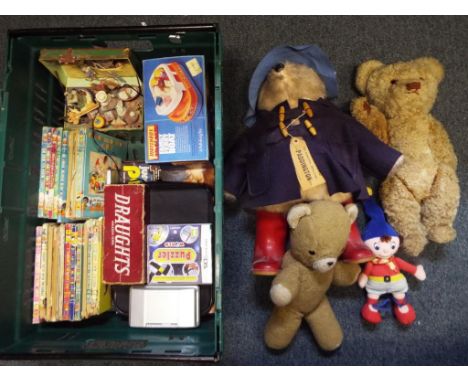 A lot o include a quantity of vintage Noddy books, a Peter Pan Playthings Junior Post Office set, a Nintendo DS, a portable D