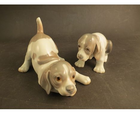 Two Lladro figures of puppies
