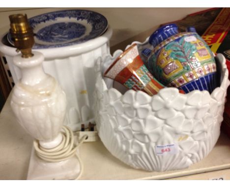 POTTERY ITEMS AND A LAMP  G2