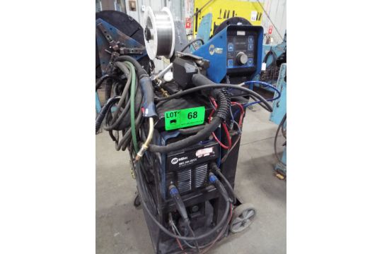 MILLER 2006 XMT 304 CC CV MIG WELDER WITH MILLER 70 SERIES 24V WIRE 