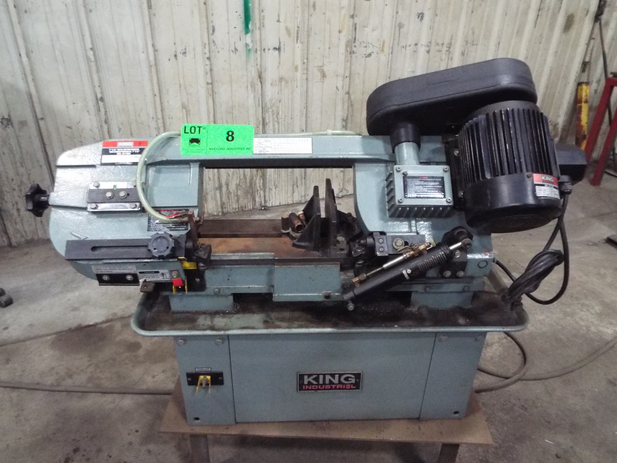 KING INDUSTRIAL (2007) KC712BC METAL CUTTING HORIZONTAL BAND SAW WITH